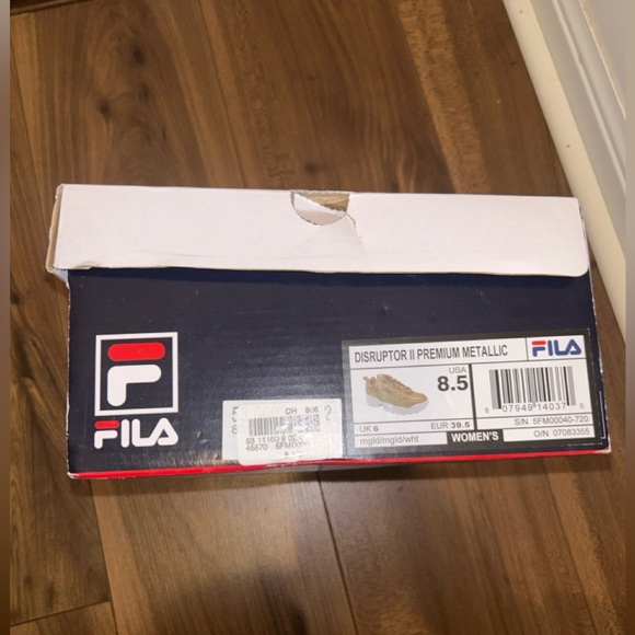 Fila Sneakers - Picture 6 of 6